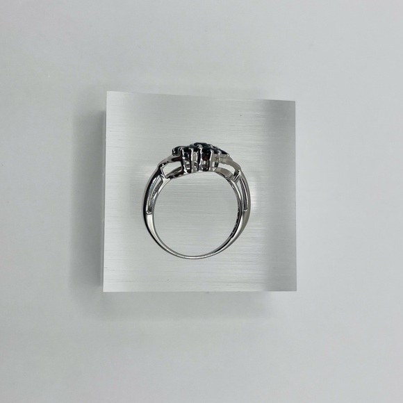 1.40 CT Natural Sapphire Sterling Silver Ring - Picture 6 of 6